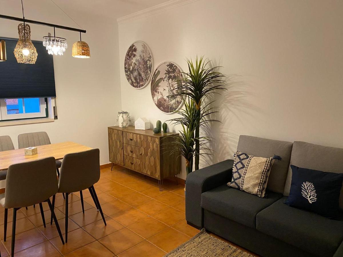 Country Town Apartment Almeirim Dış mekan fotoğraf