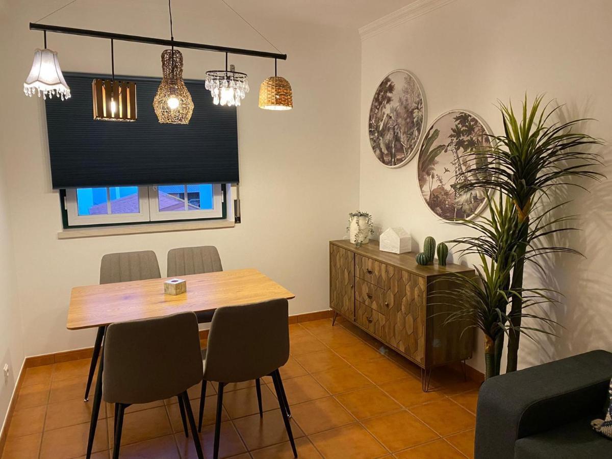 Country Town Apartment Almeirim Dış mekan fotoğraf
