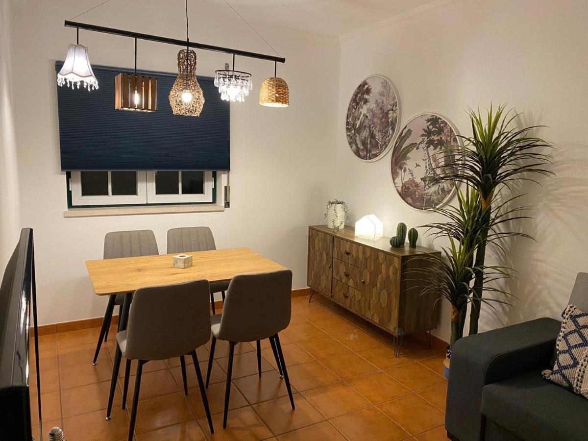 Country Town Apartment Almeirim Dış mekan fotoğraf