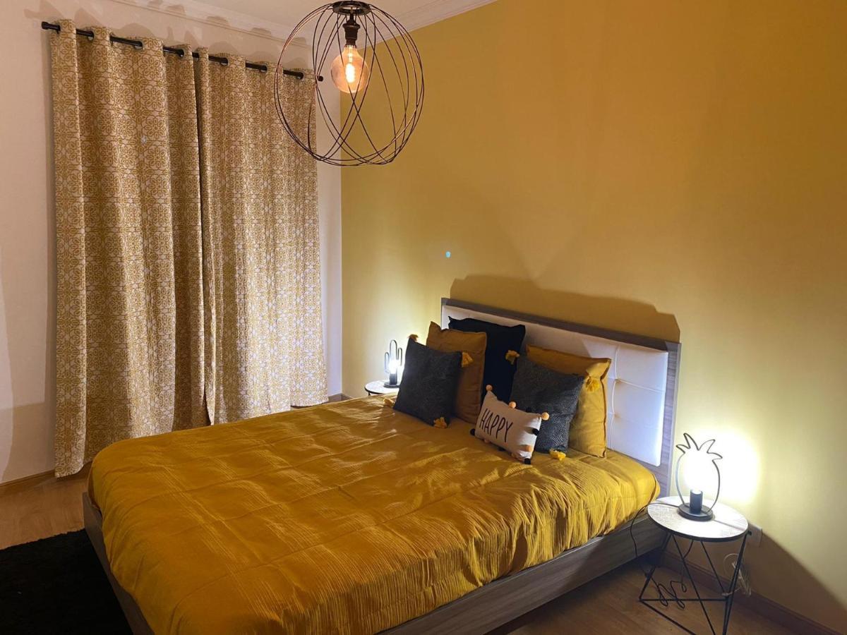 Country Town Apartment Almeirim Dış mekan fotoğraf